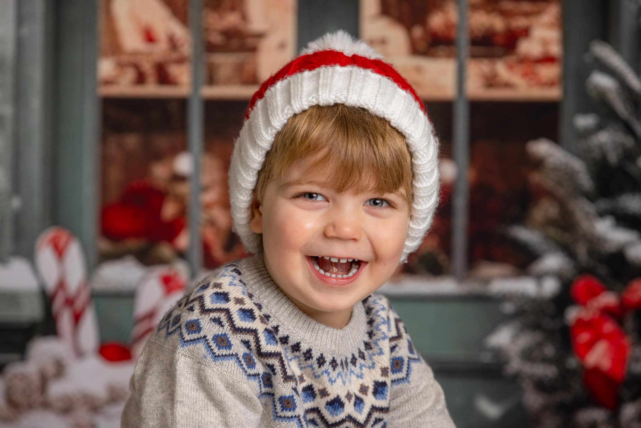 Child at a Classic Christmas mini photoshoot near Berkhamsted